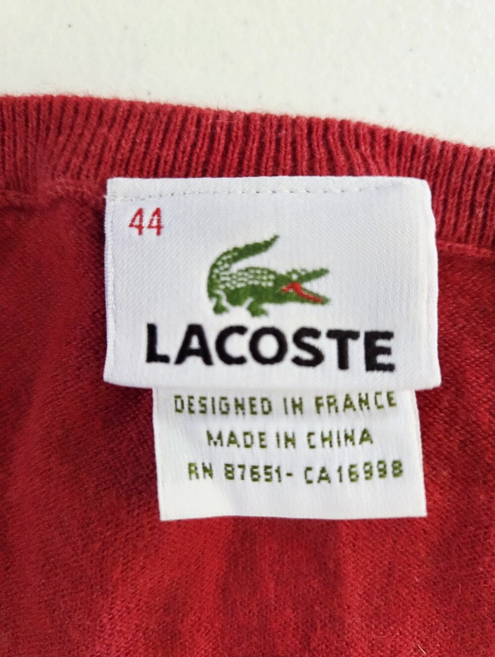 Vintage Lacoste Women's Red V-Neck Long Sleeve Pullover Sweater 44 - Picture 3 of 10